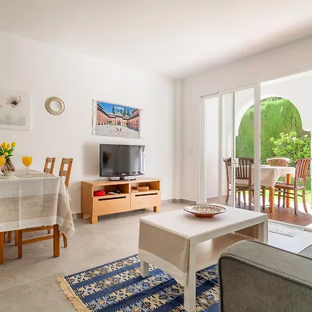 Paradise Apartment